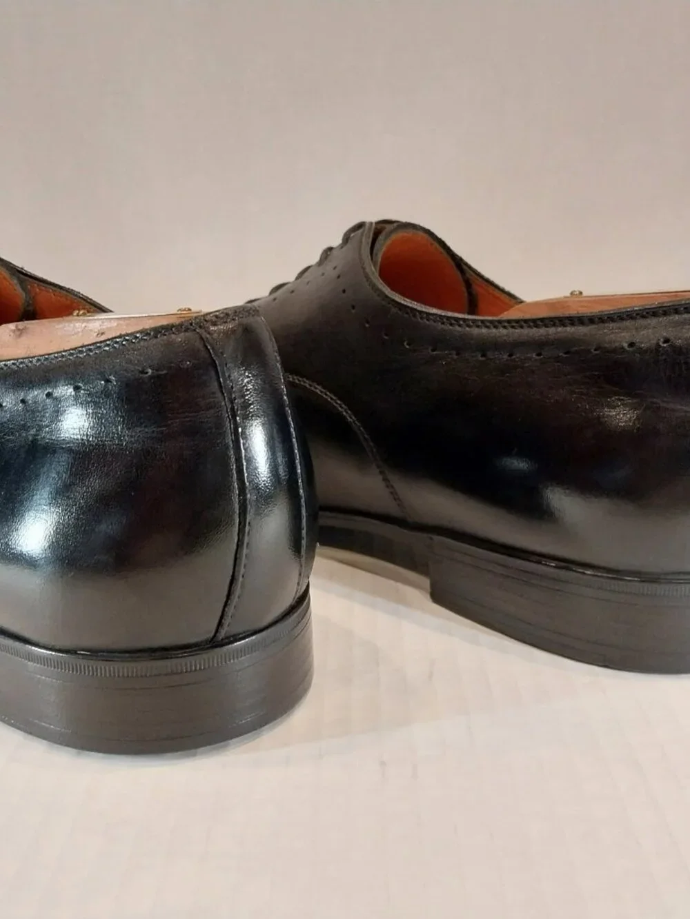 SANTONI men's (SAVE $775) size 9.5 D black Derby.
